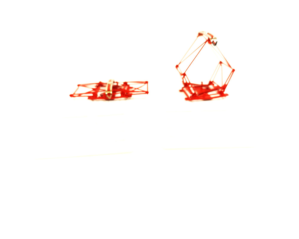 Pair of FS 42 pantographs with insulators and spacers for Ale 840 locomotive Pair of FS 42 pantographs with insulators and spacers for Ale 840 locomotive