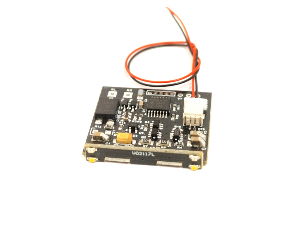 PCB for headlights/interior lighting, with integrated decoder for through-hull semi-pilot