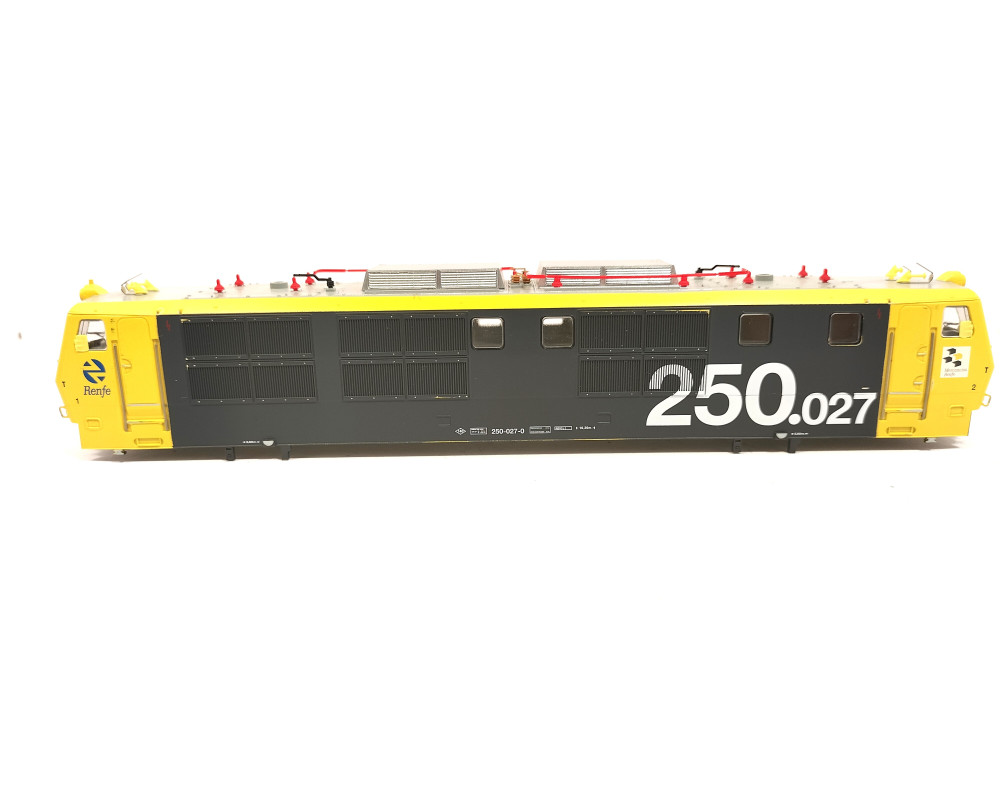 Semi-assembled bodywork for Renfe class 250