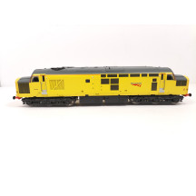 Art.VT2031 Set of two Network Rail Class 37 six-axle diesel locomotives, both powered.