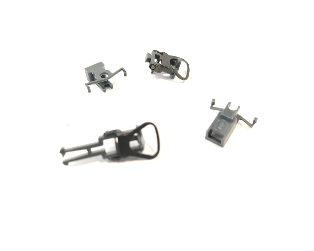 Art. A2080 Pair of eye hooks with hook holder for BB 16500 SNCF