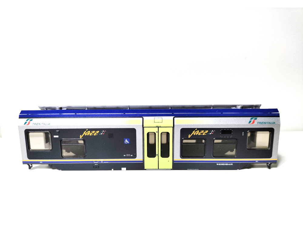 Art.71065/4CP Carrozzeria di ricambio  carrozza con pantografi A43 Jazz